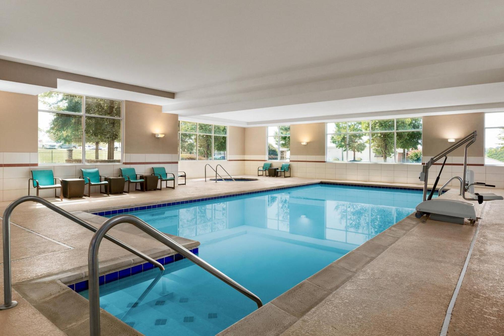 Residence Inn Chattanooga Near Hamilton Place Экстерьер фото